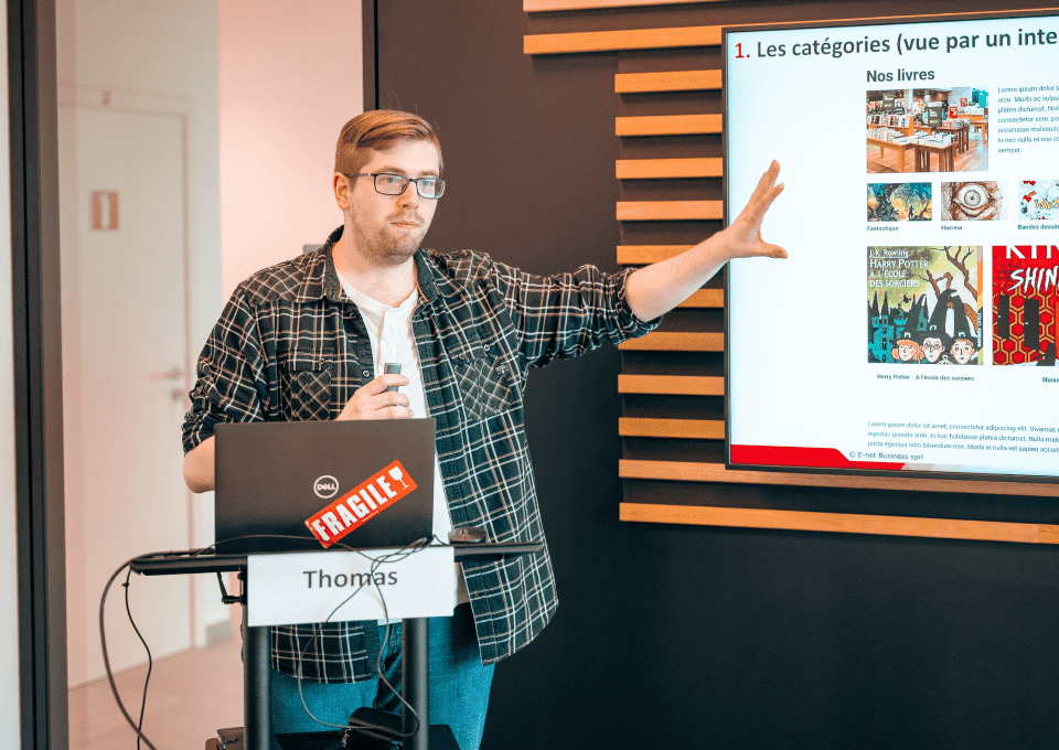 Un expert e-net vous guide pour sublimer votre Webflow tout en respectant ses limites SaaS.