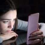 Les 10 réflexes essentiels pour les adolescents et jeunes adultes face aux dangers du web