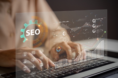 Augmenter la visibilité de son site web grâce au SEO.